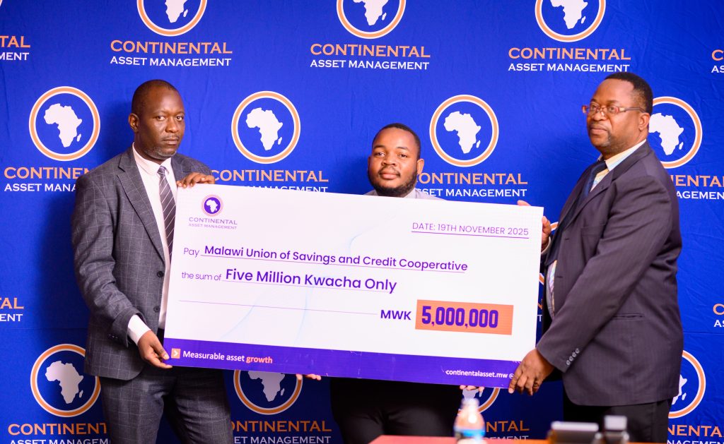 Kambani (left) presenting the cheque to MUSCCO Business Development Coordinator Dave Ndasowa (Centre) and Mlewa (right)